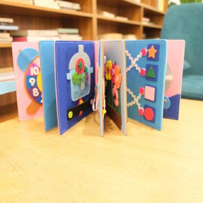 Montessori interaktives Buch RainbowDays