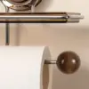 VeloraLuxe™ uchwyt na papier toaletowy z przyssawką i półką
