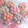 Conjunto de decorações florais para bolos